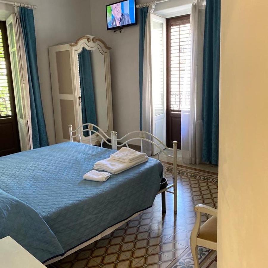 Al Decoro Bed and Breakfast Παλέρμο Εξωτερικό φωτογραφία